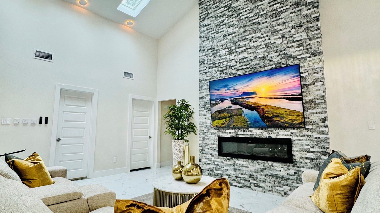 Photo of Livingroom in McAllen
