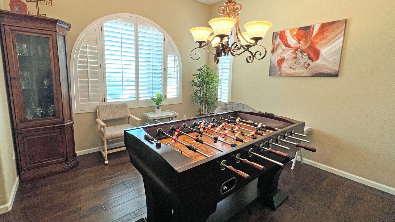 Photo of Bedroom in Palm Valley