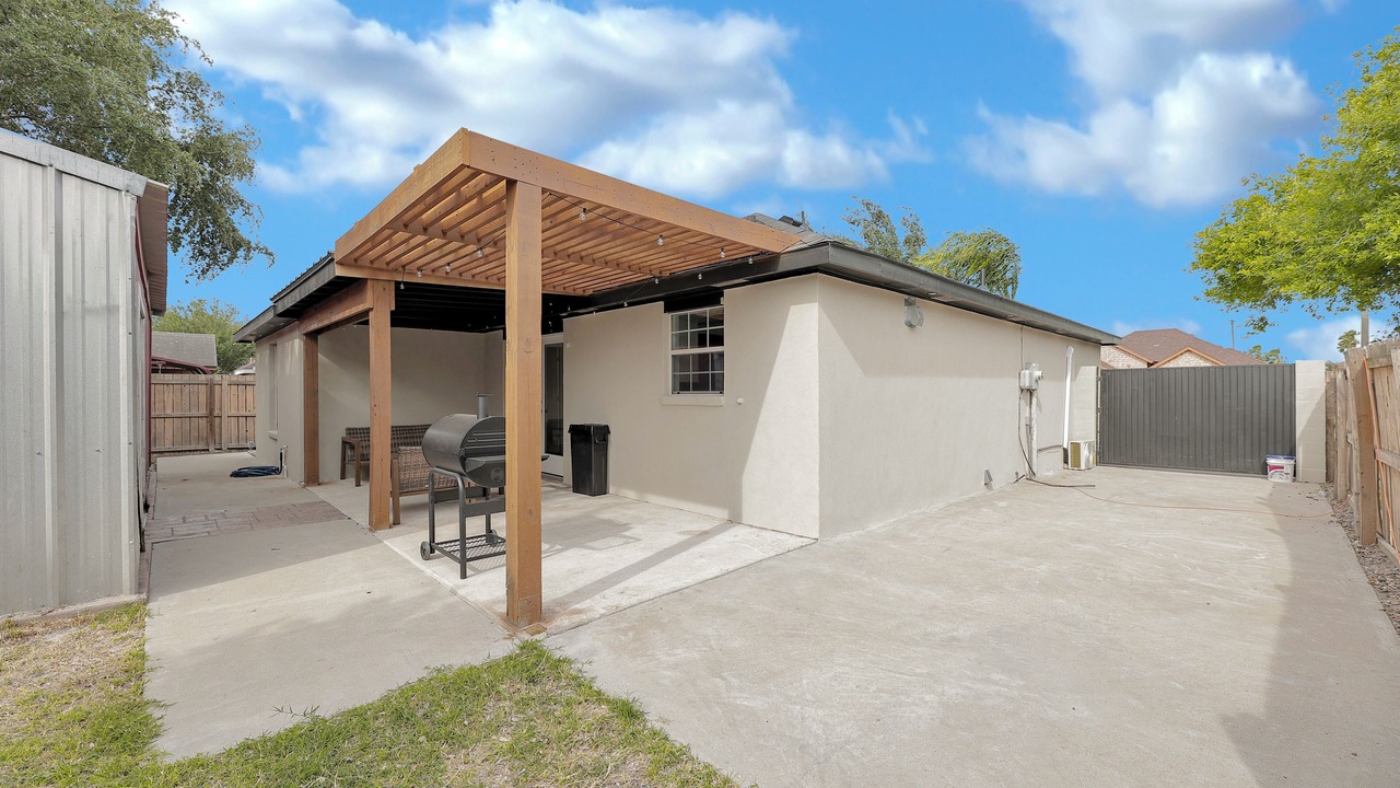 Photo of Outdoor in Edinburg