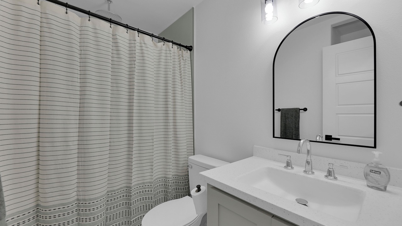 Photo of Bathroom in Edinburg