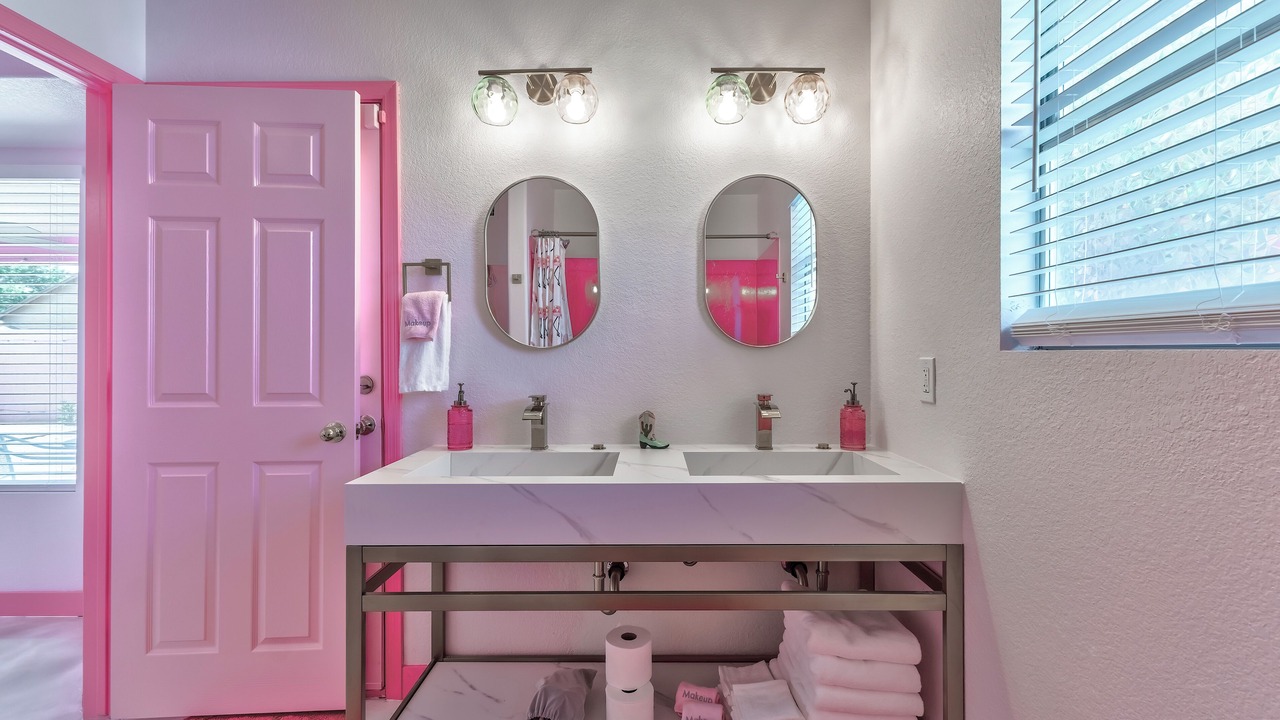 Photo of Bathroom in Glendale