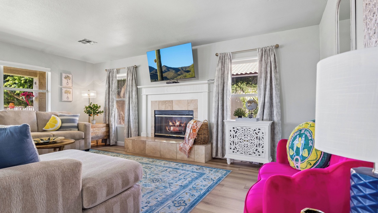 Photo of Livingroom in Arrowhead Ranch