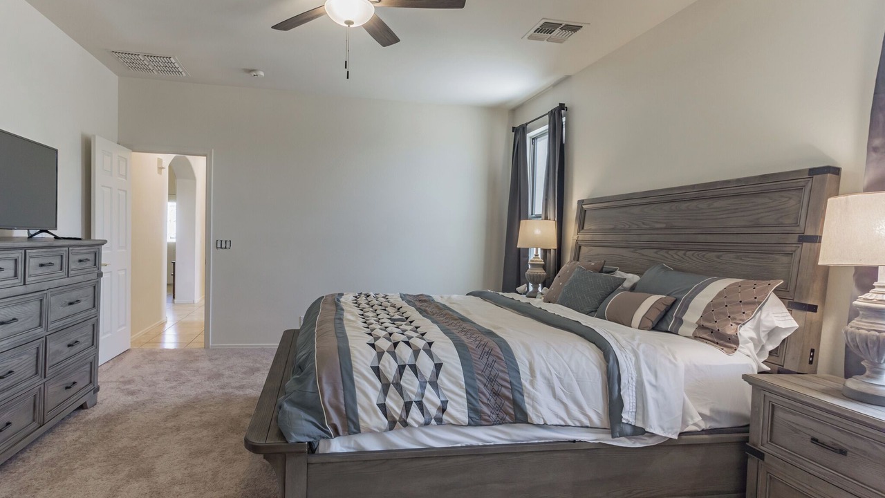 Photo of Bedroom in Oakwood