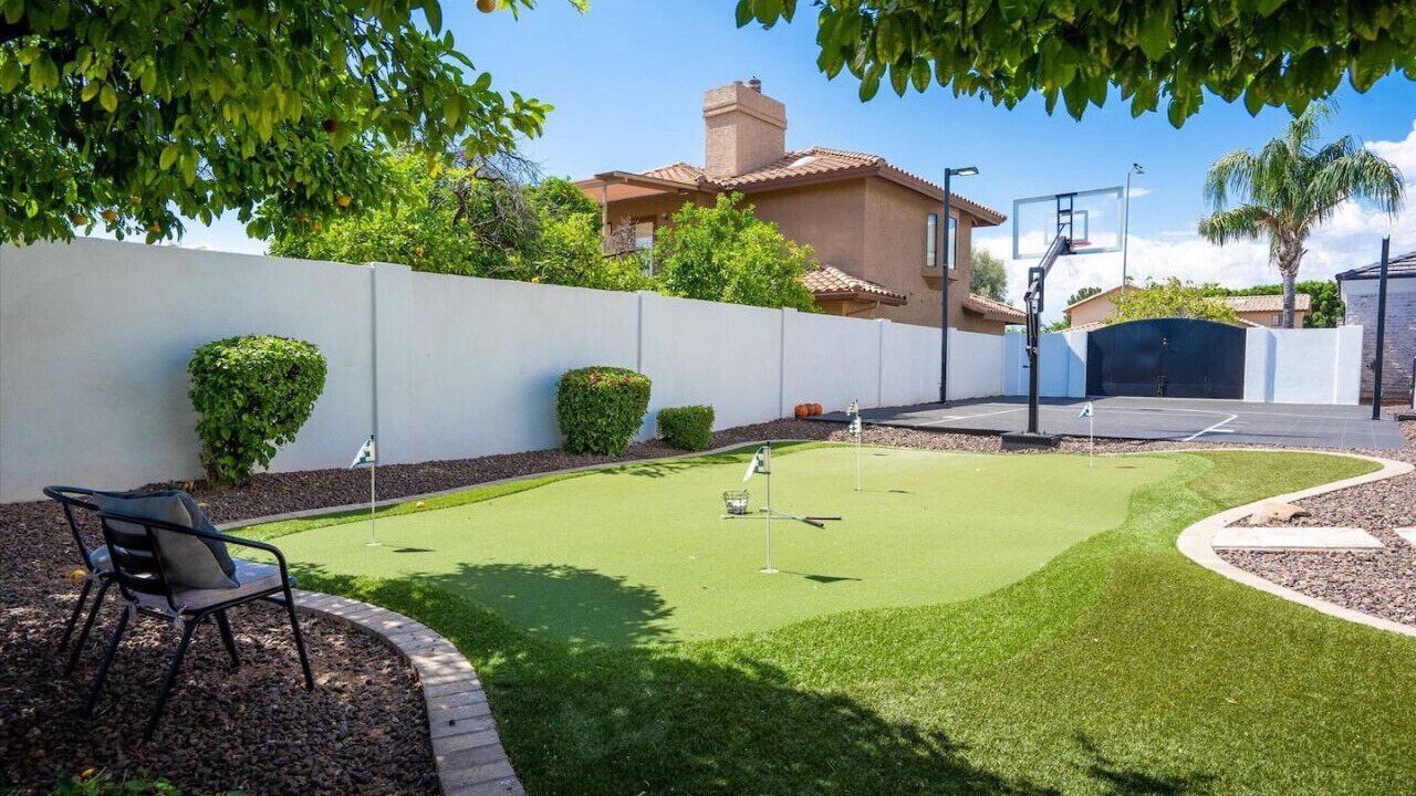 Photo of Outdoor in Thayer Estates