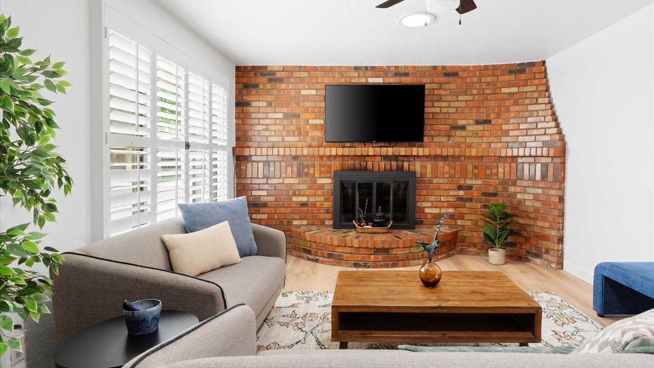 Photo of Livingroom in North Mountain