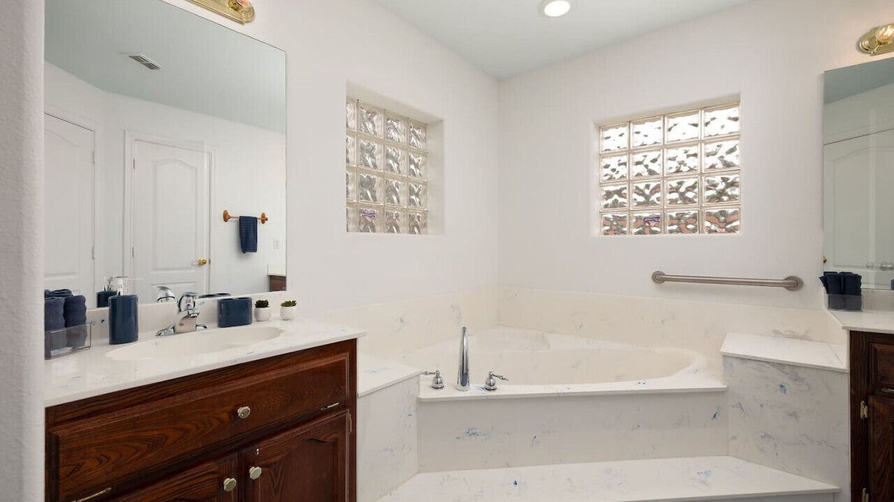 Photo of Bathroom in Alton