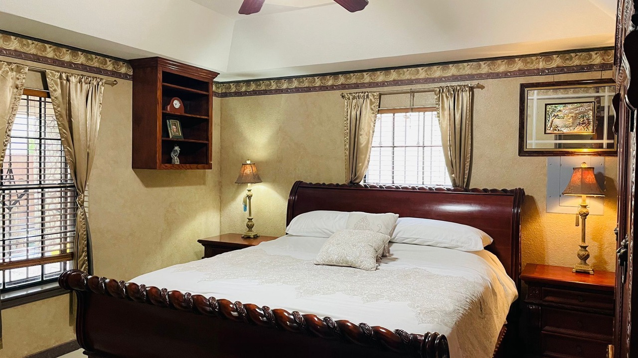 Photo of Bedroom in Mission