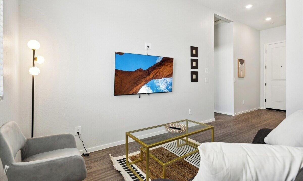 Photo of Livingroom in Sundance