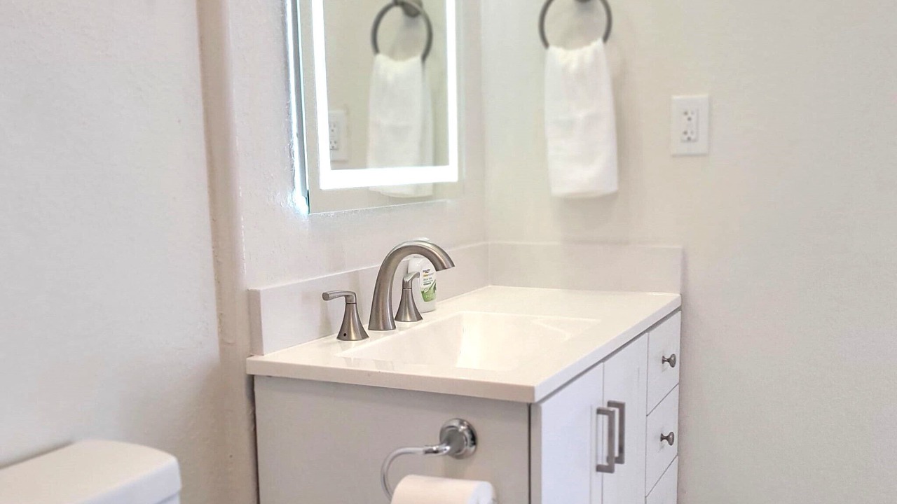 Photo of Bathroom in Brownsville