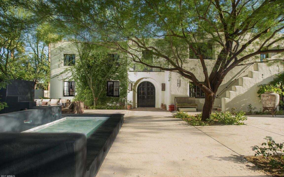 Photo of Others in Encanto