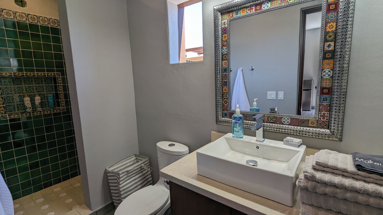 Photo of Bathroom in Nopolo