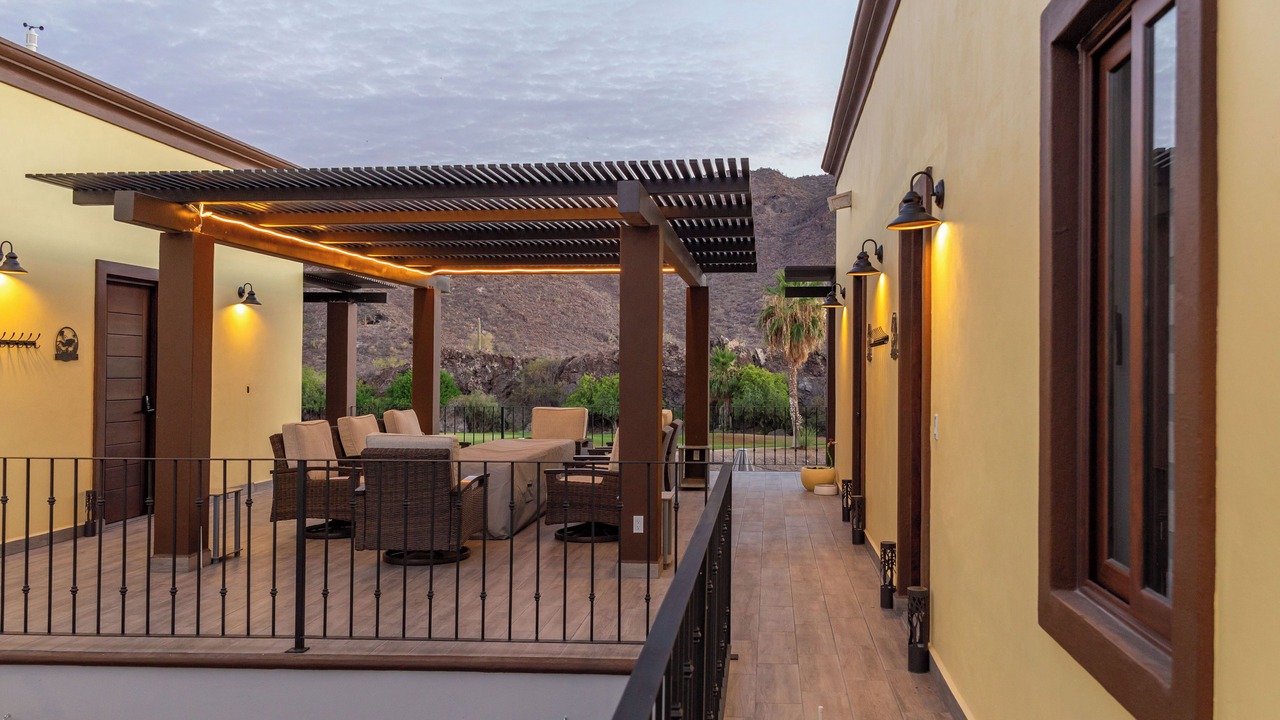 Photo of Patio Balcony in Nopolo