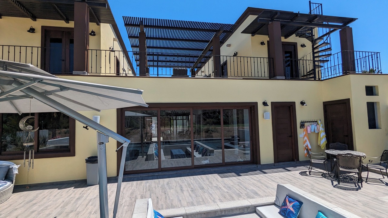Photo of Outdoor in Nopolo