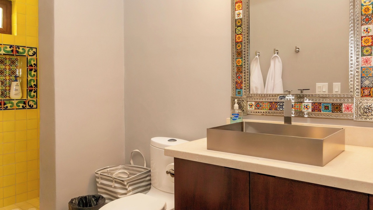 Photo of Bathroom in Nopolo