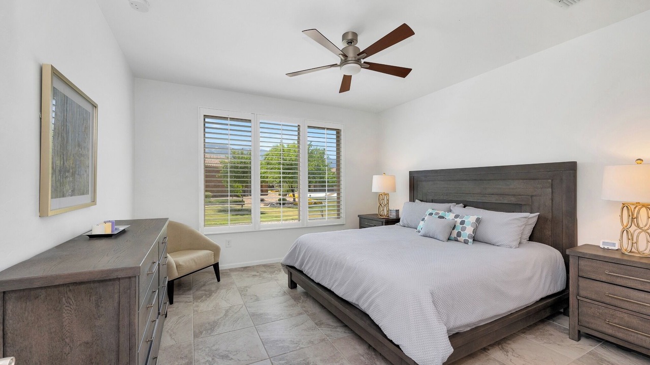 Photo of Bedroom in Saddlebrooke