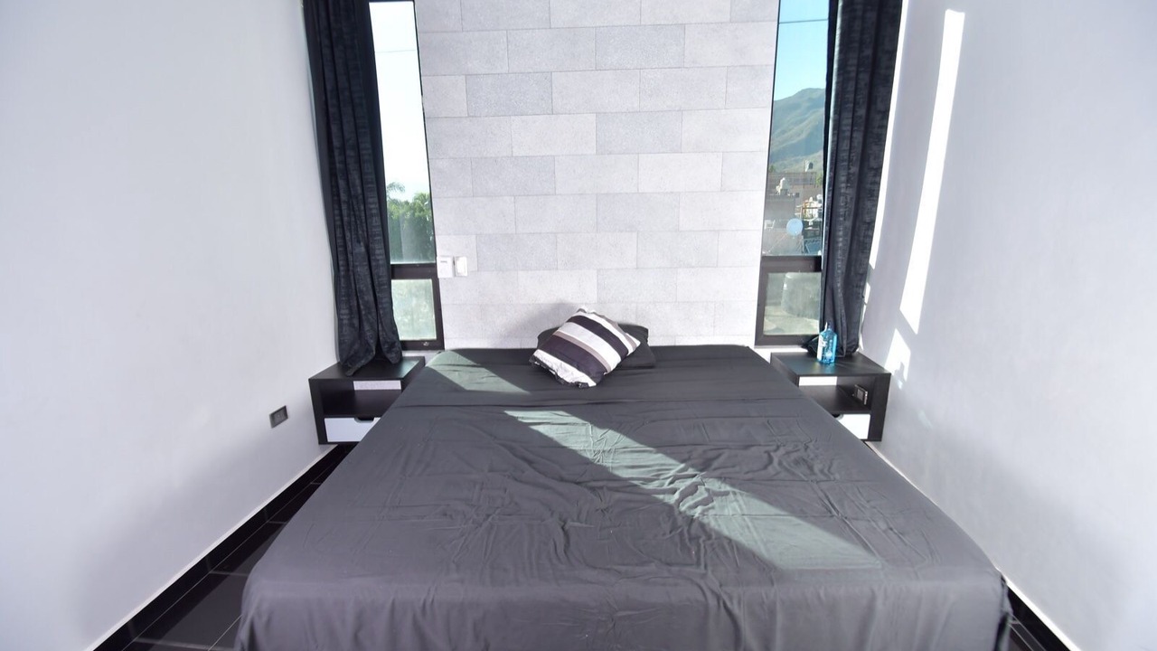 Photo of Bedroom in Raquet Club