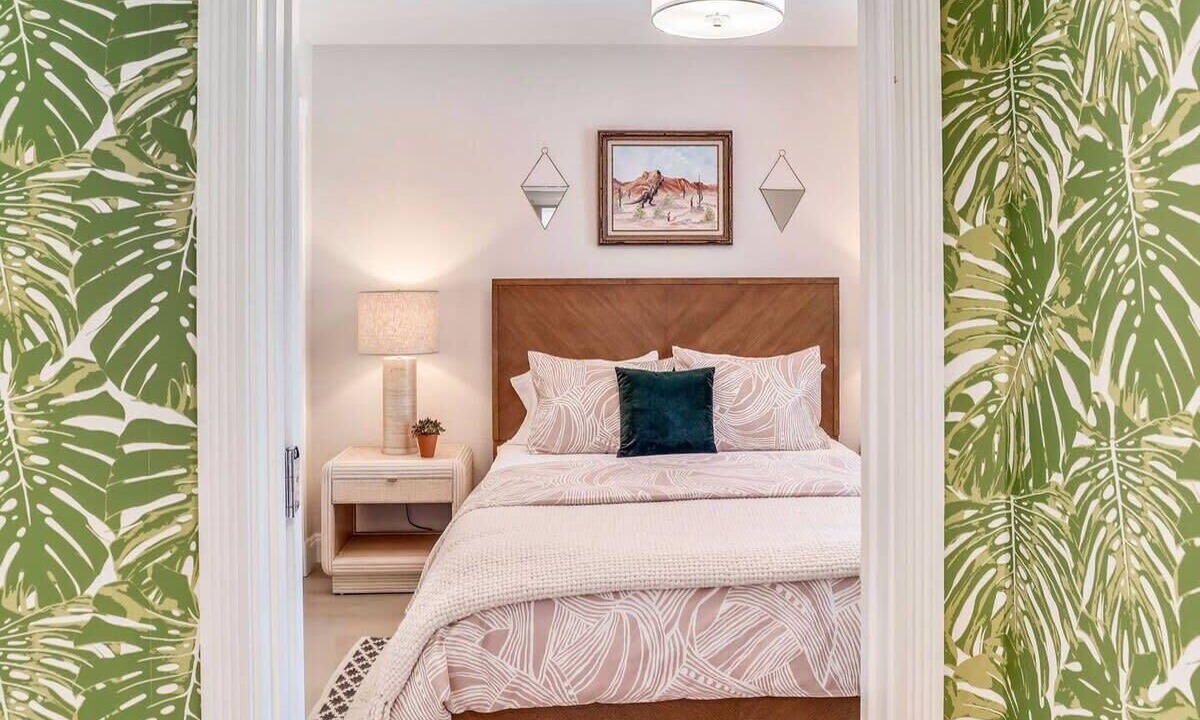 Photo of Bedroom in Raskin Estates