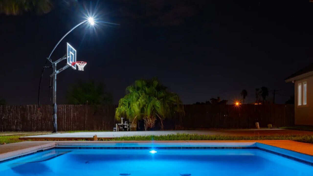Photo of Outdoor in Palmhurst