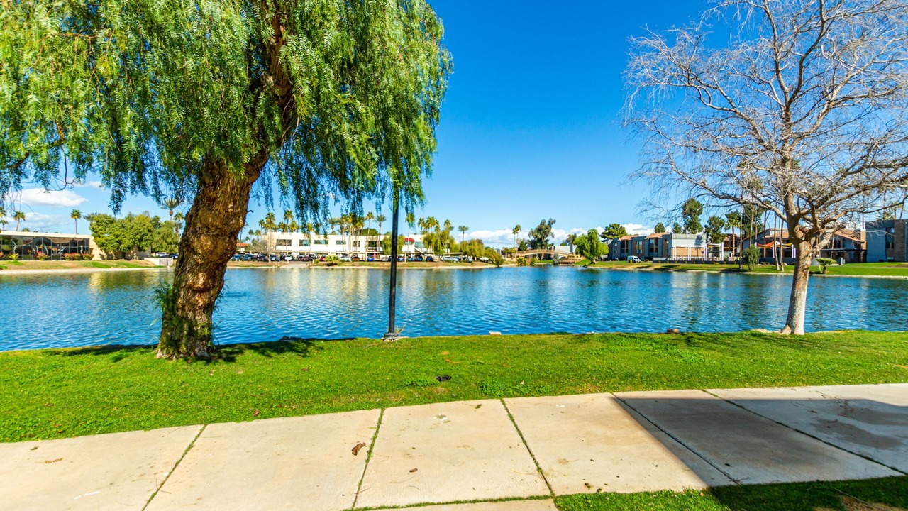 Photo of Outdoor in Lake Biltmore Village