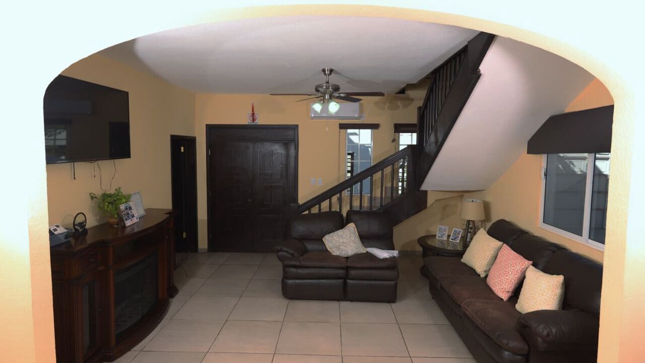 Photo of Livingroom in Oriente