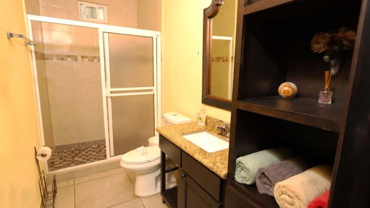 Photo of Bathroom in Oriente