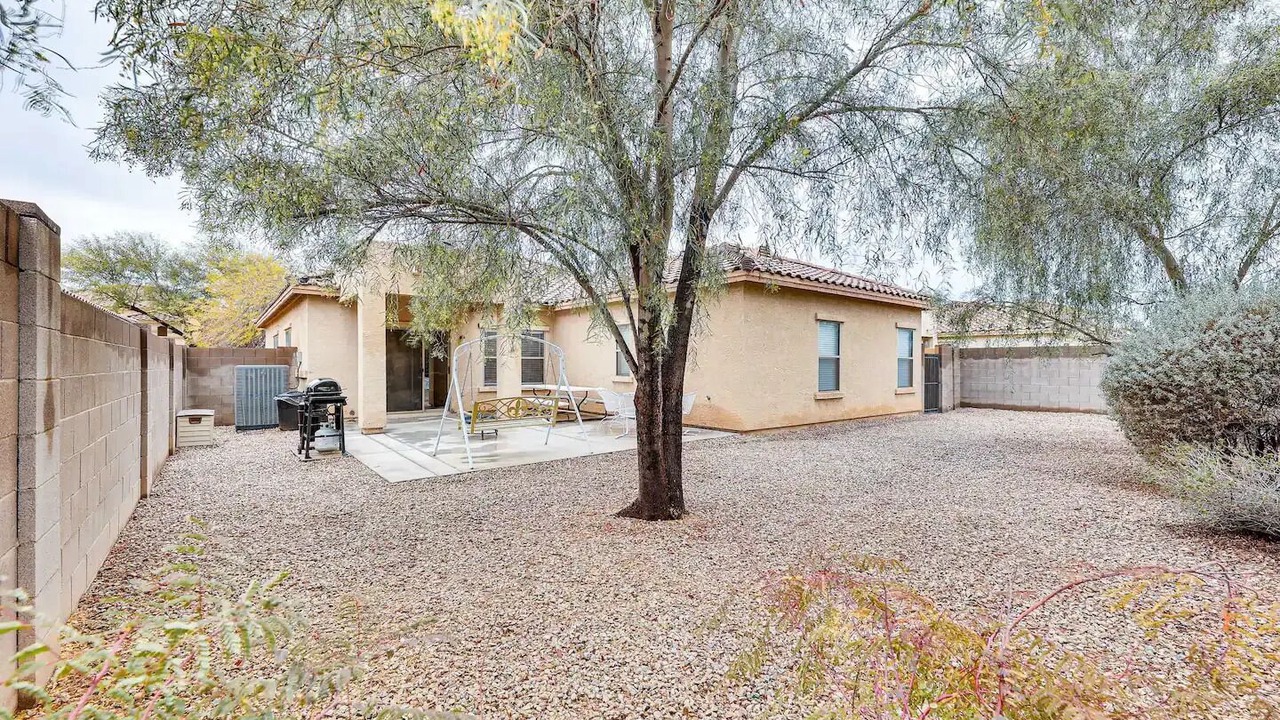 Photo of Patio Balcony in East Mesa