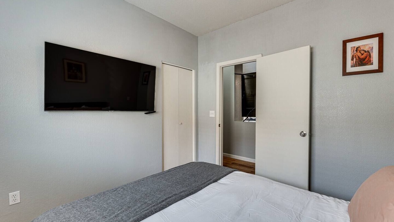 Photo of Bedroom in East Mesa
