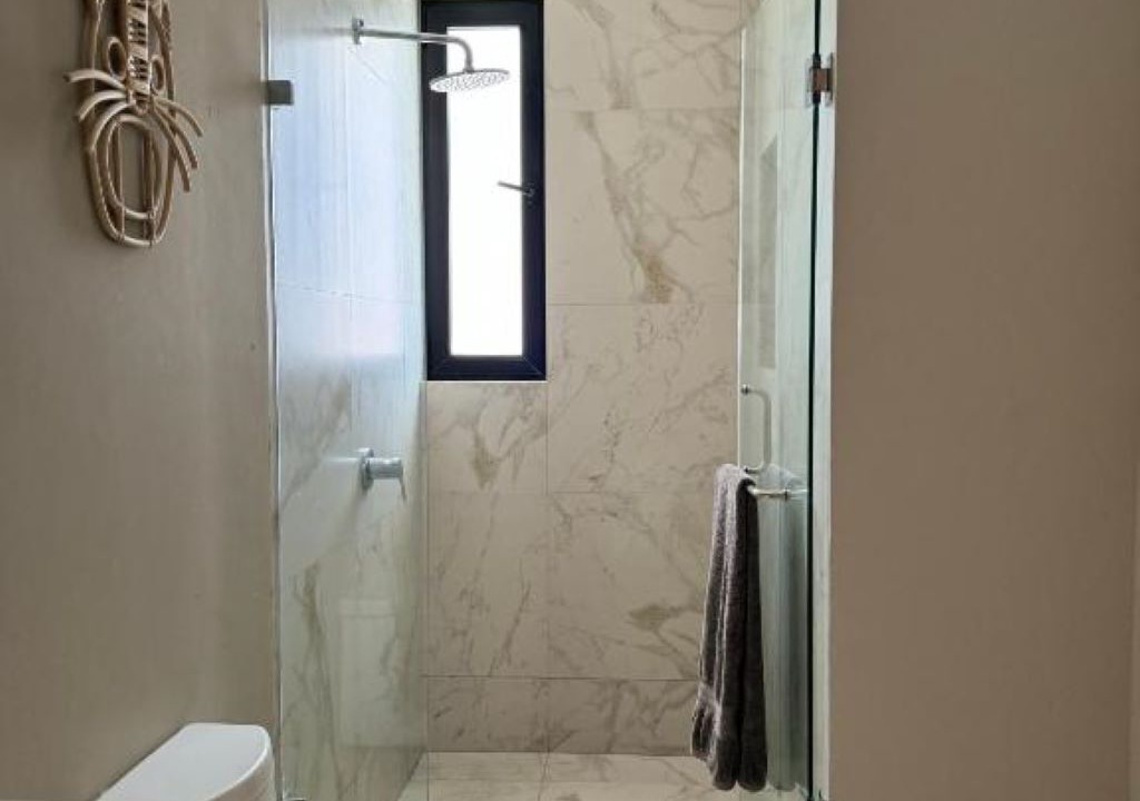 Photo of Bathroom in Ildefonso Green