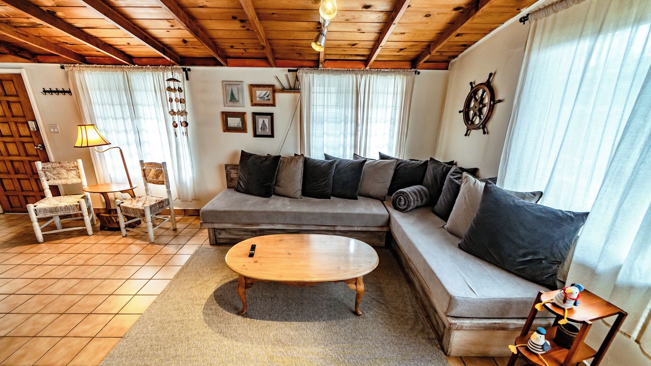 Photo of Livingroom in Ensenada