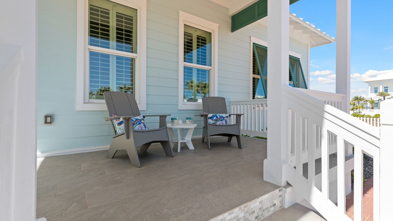 Photo of Patio Balcony in The Shores