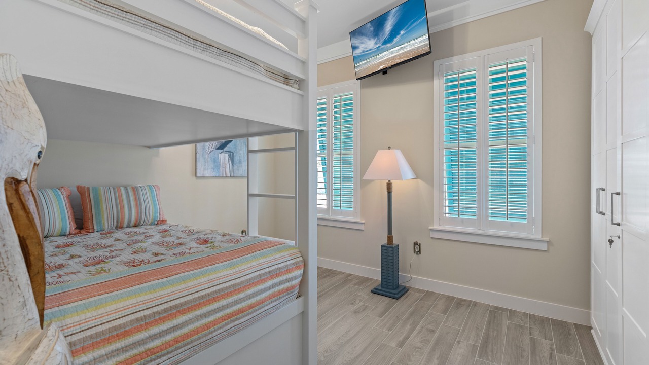 Photo of Bedroom in The Shores