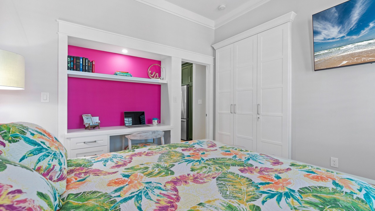 Photo of Bedroom in The Shores