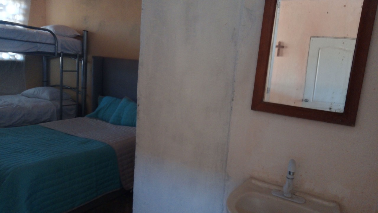 Photo of Bedroom in Zihuatanejo