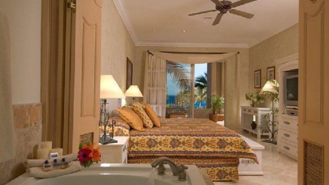 Photo of Bedroom in Cabo San Lucas