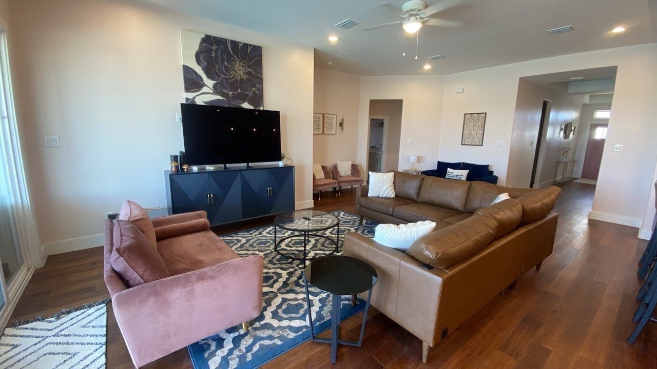 Photo of Livingroom in Laguna Vista