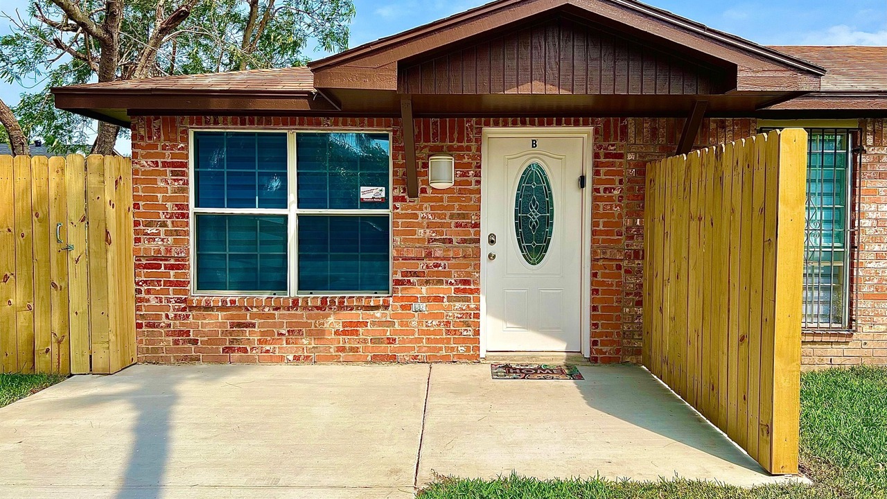 Photo of Outdoor in Brownsville