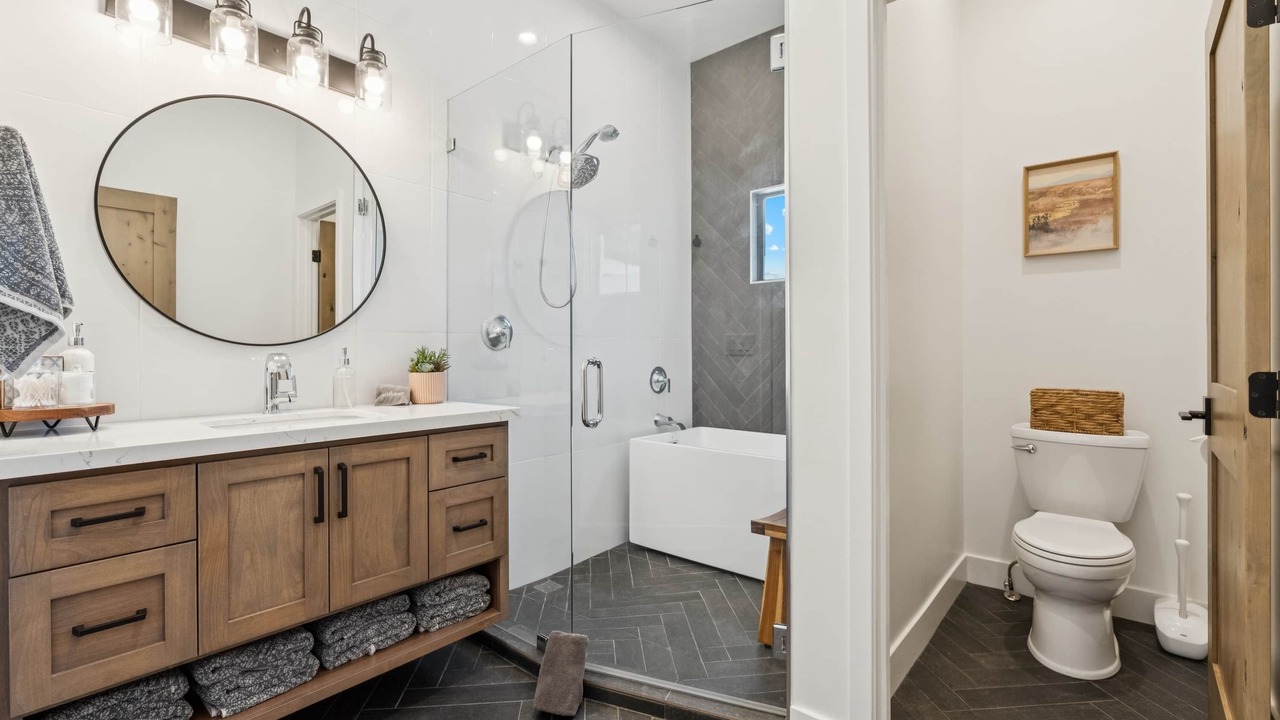 Photo of Bathroom in Desert View