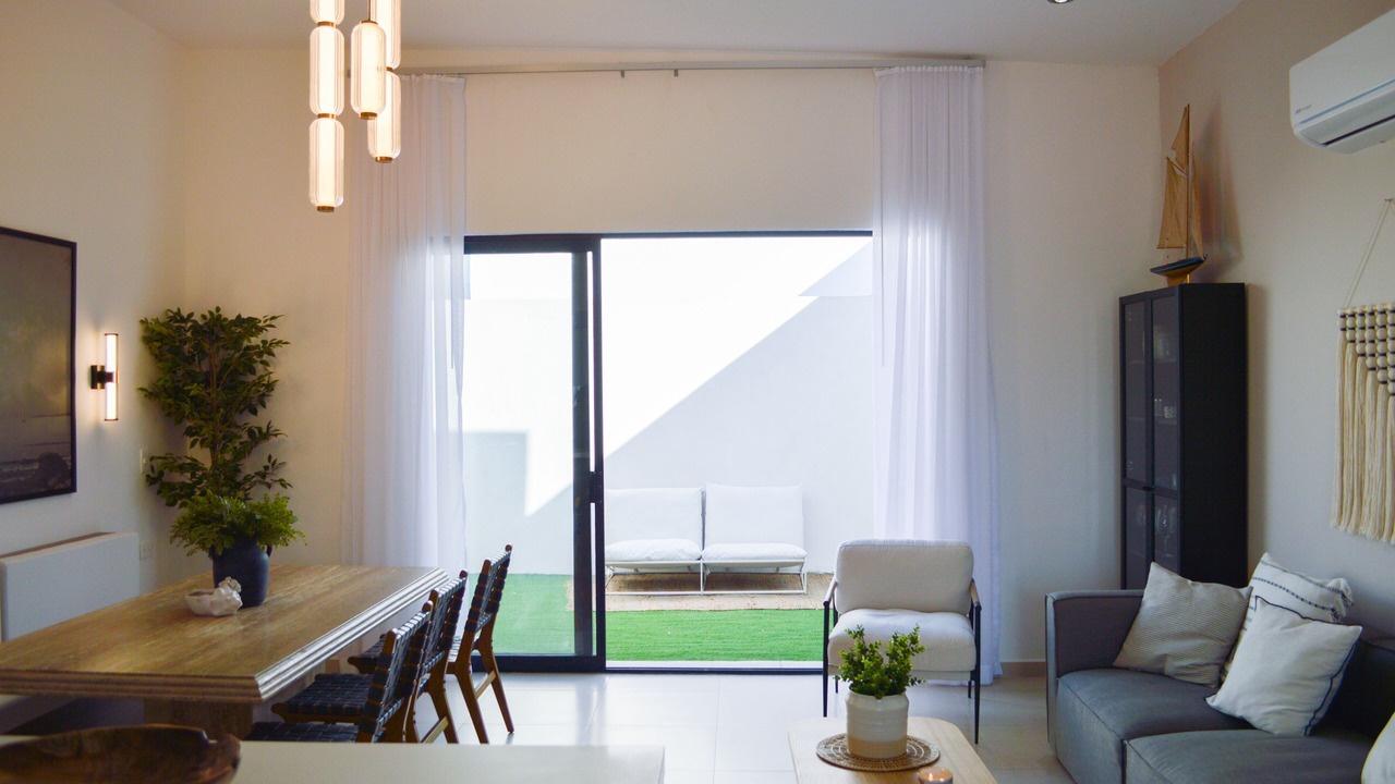 Photo of Livingroom in Miramar