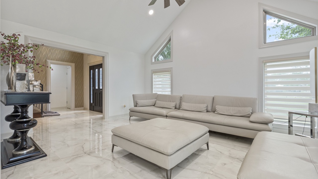 Photo of Livingroom in San Benito