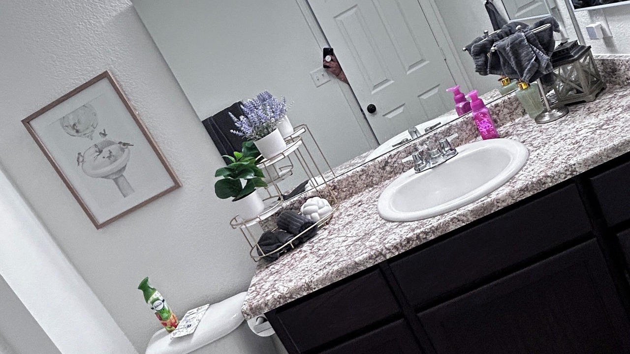 Photo of Bathroom in Yuma
