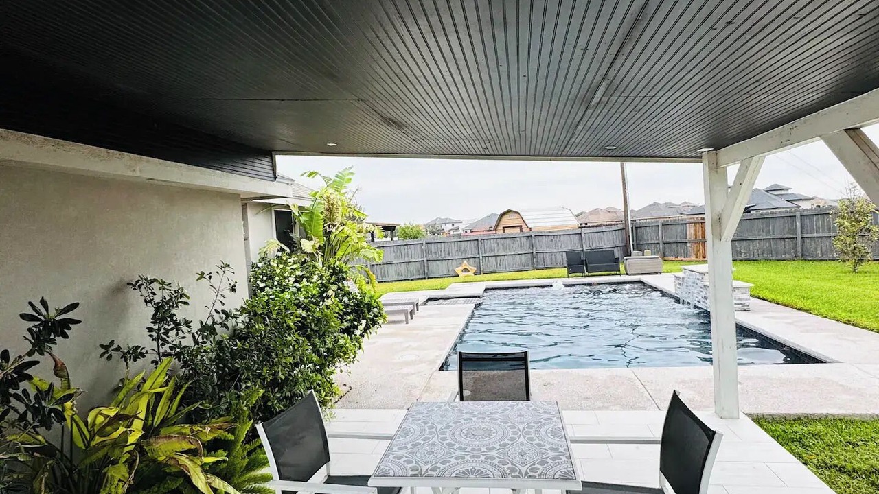 Photo of Outdoor in Mission