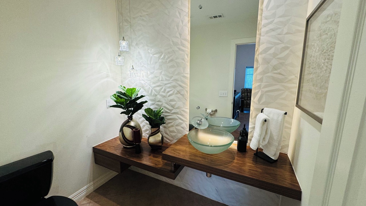 Photo of Bathroom in Mission