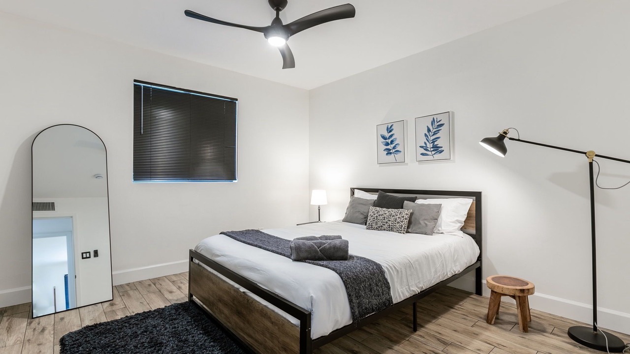 Photo of Bedroom in Cox Heights