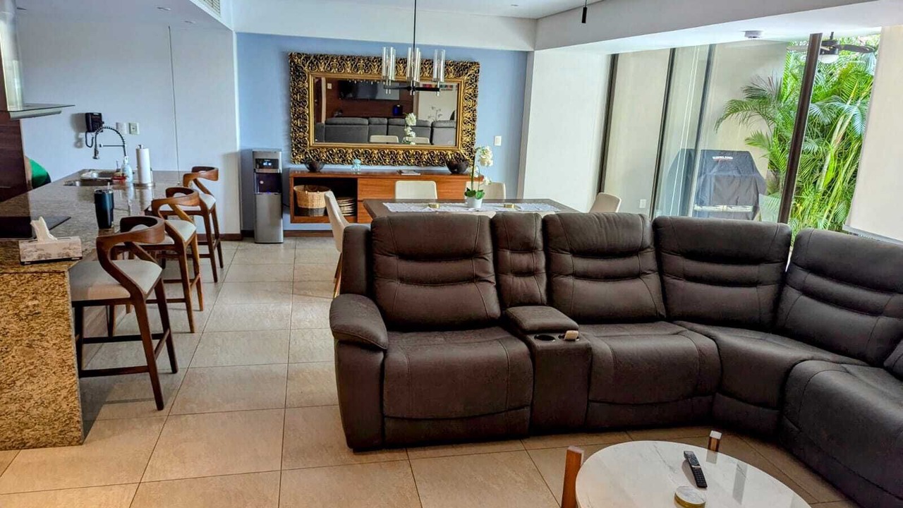 Photo of Livingroom in Isla Iguana