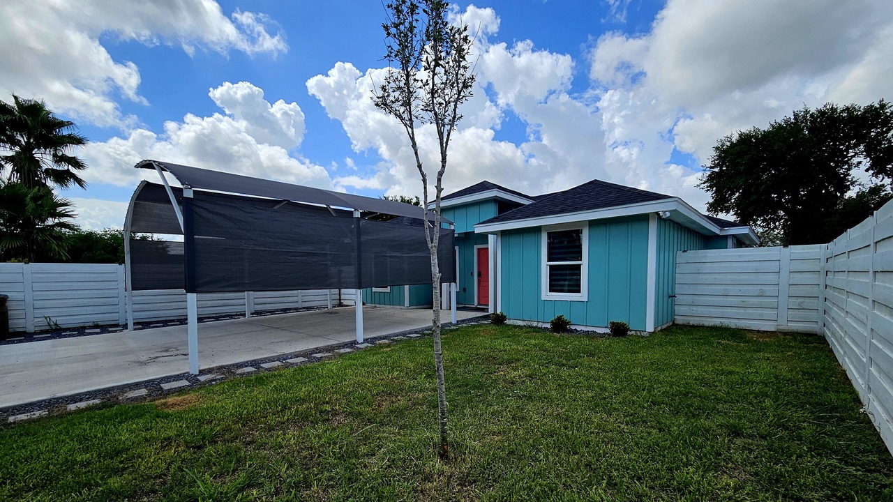 Photo of Outdoor in Edinburg