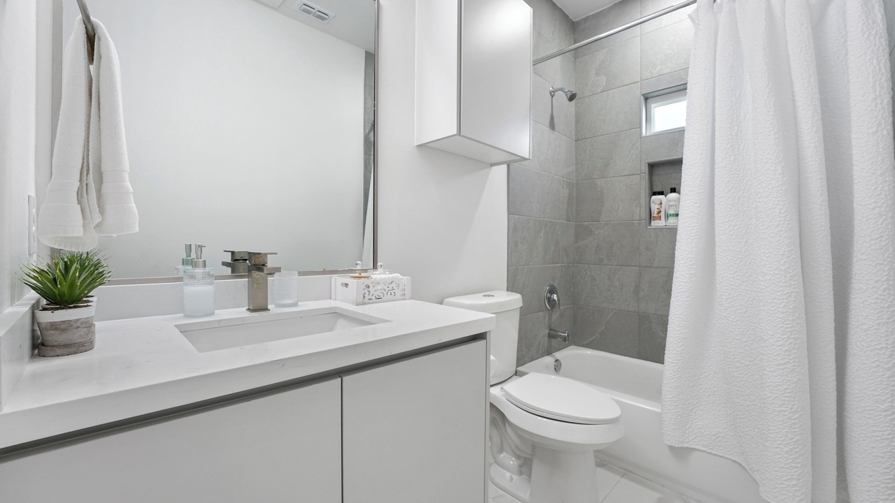 Photo of Bathroom in Pharr