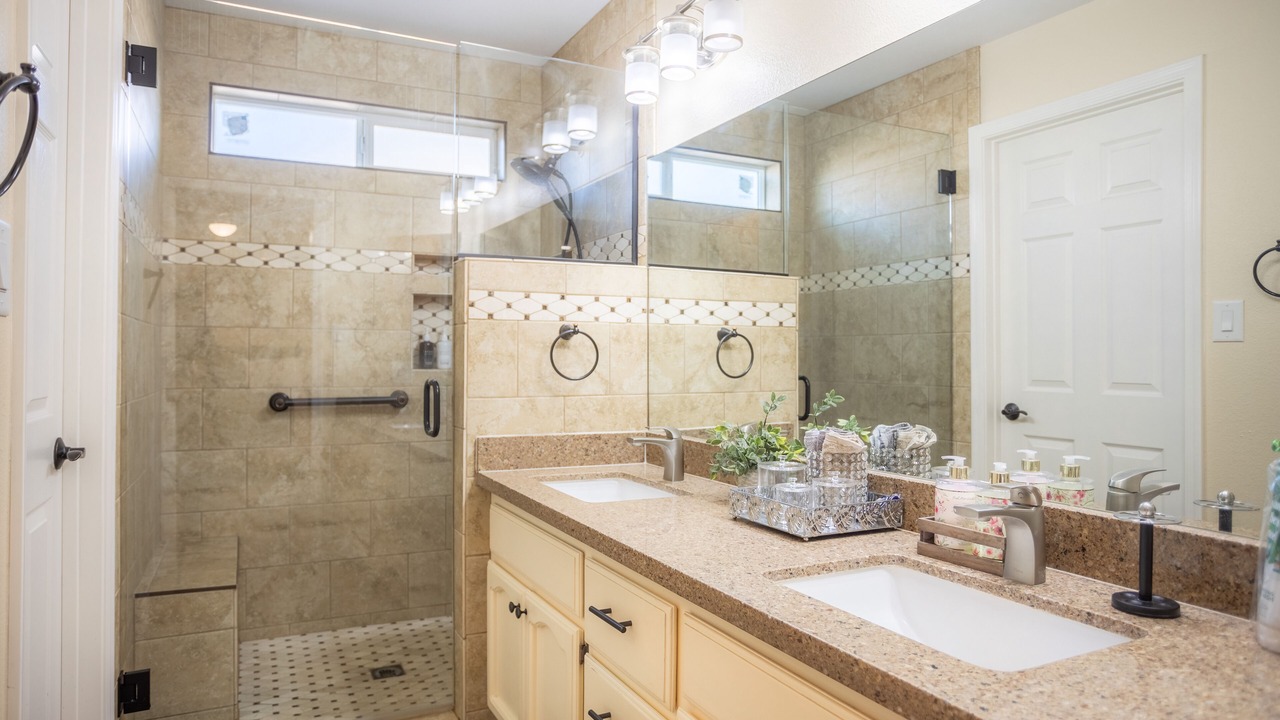 Photo of Bathroom in Yuma