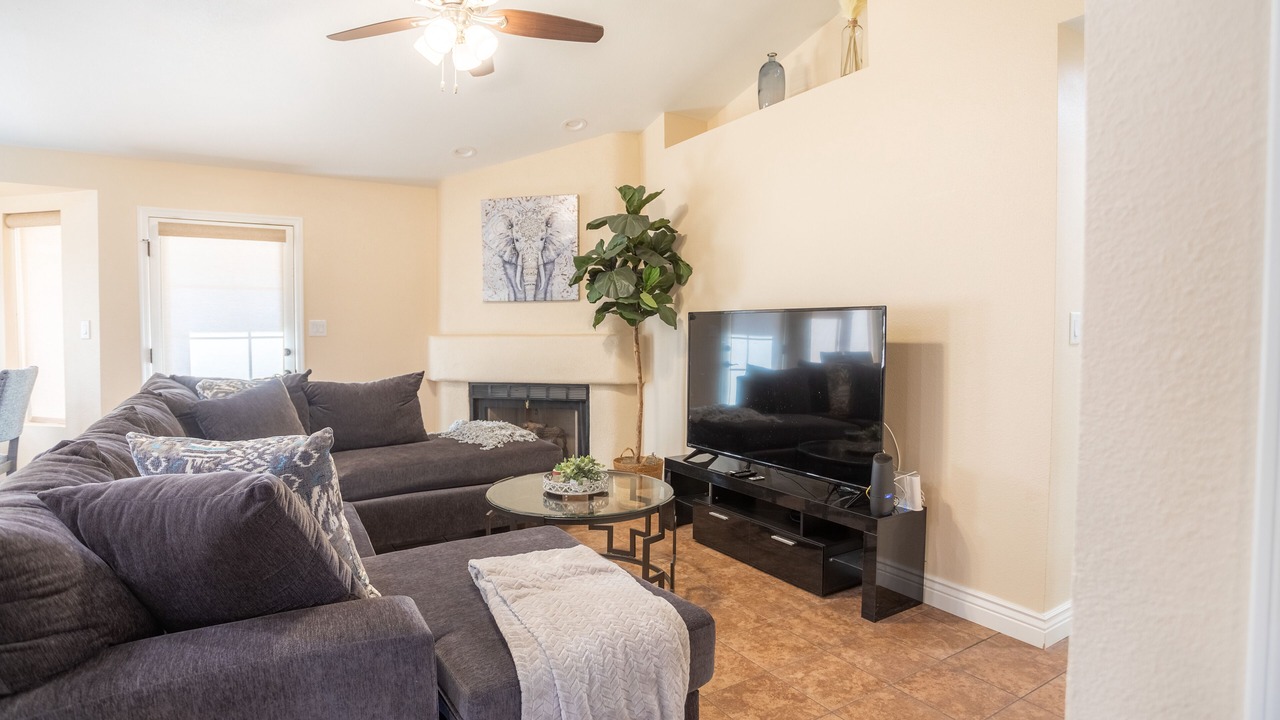 Photo of Livingroom in Yuma