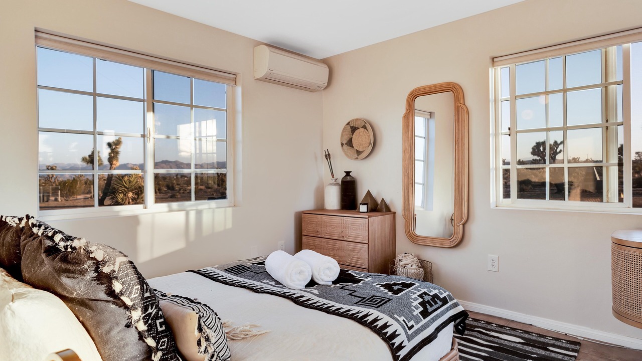 Photo of Bedroom in Yucca Valley