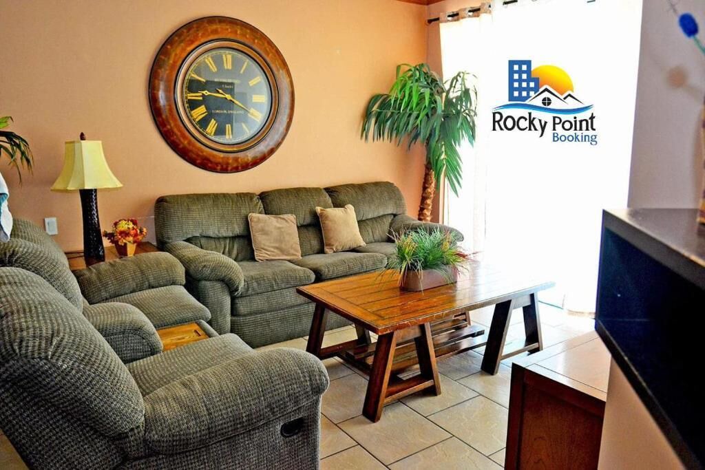 Photo of Livingroom in Cholla Bay